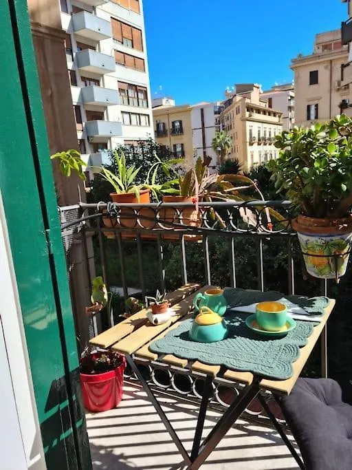 Casa E Putia Apartment Palermo 0*,